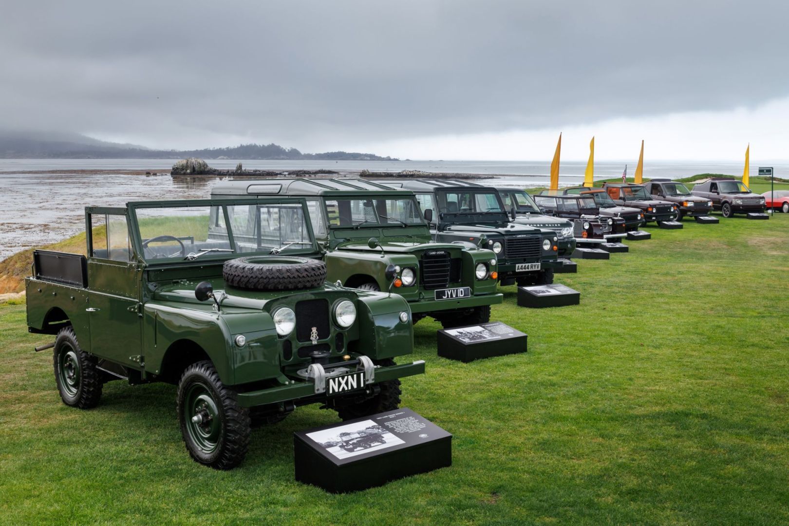 Auta Królowej Elżbiety II – wyjątkowa wystawa Land Rover Classic