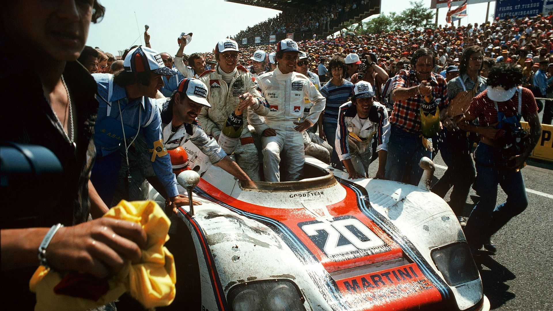 Jacky Ickx i Gijs van Lennep (p-l), Porsche 936/76