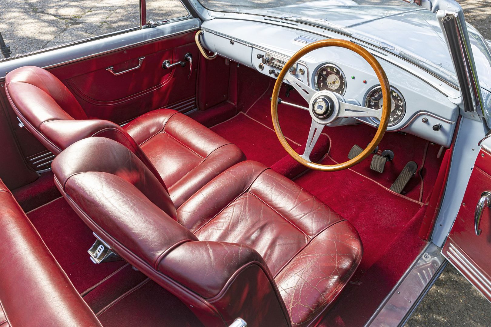 Lancia Aurelia B53 Cabriolet by Pininfarina