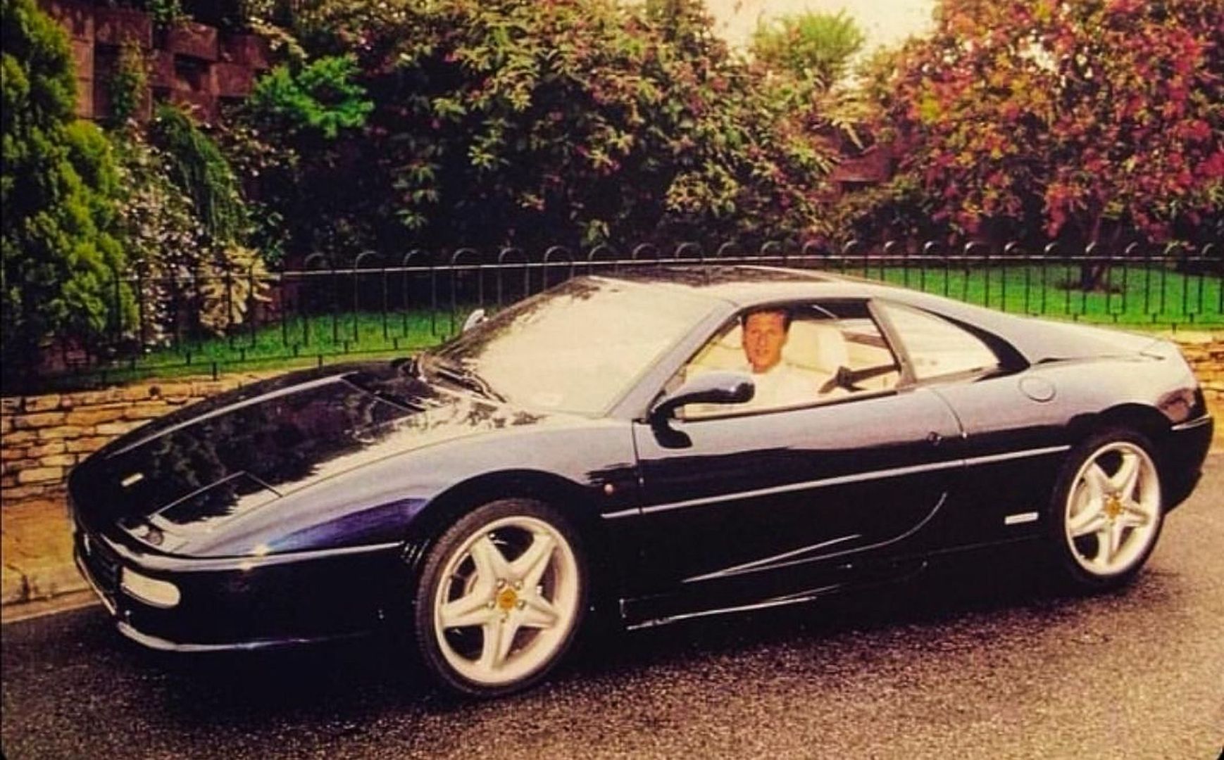 Ferrari F355 GTS