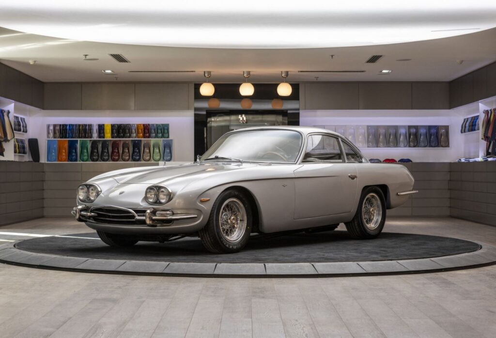 Lamborghini 400 GT 2+2 – ikona stylu i inżynierii