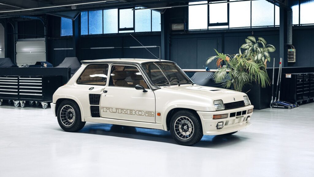 Renault 5 Turbo 2 – legendarny hatchback z rajdową duszą