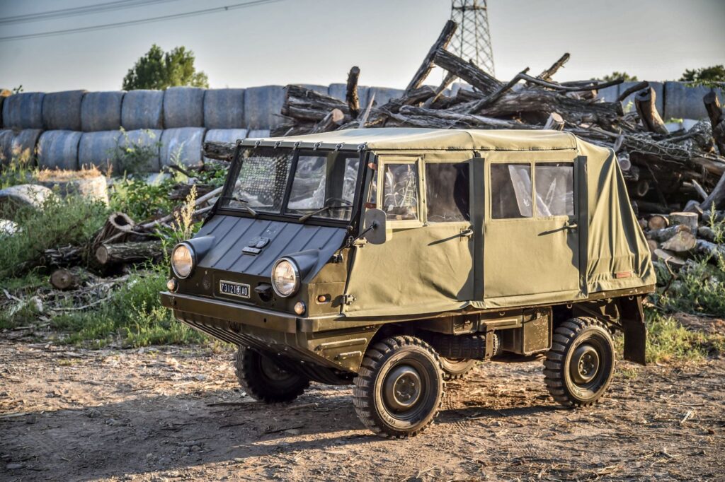 Steyr Puch Haflinger 700 AP Prototype